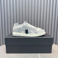 Amiri Stars Court Low-Top Sneaker – White / Grey