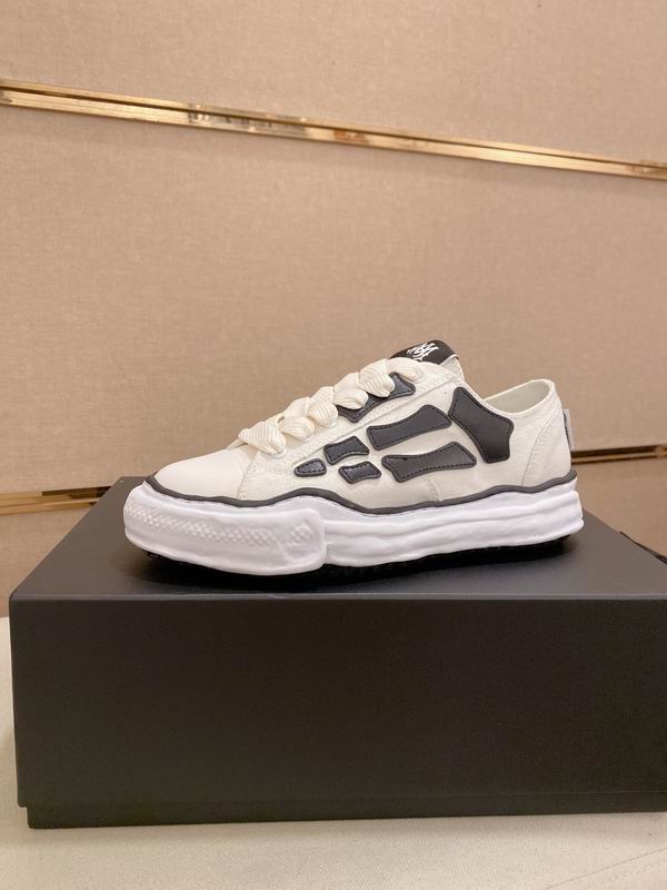 Maison Mihara Yasuhiro Peterson Low-Top Sneaker – White / Black