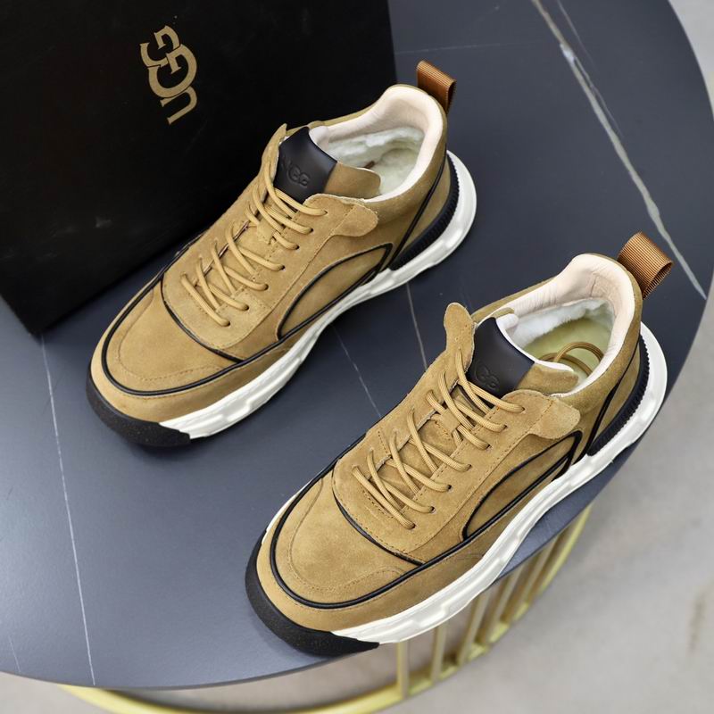 UGG Men's Suede Low-Top Runner Sneaker – Wheat/Black
