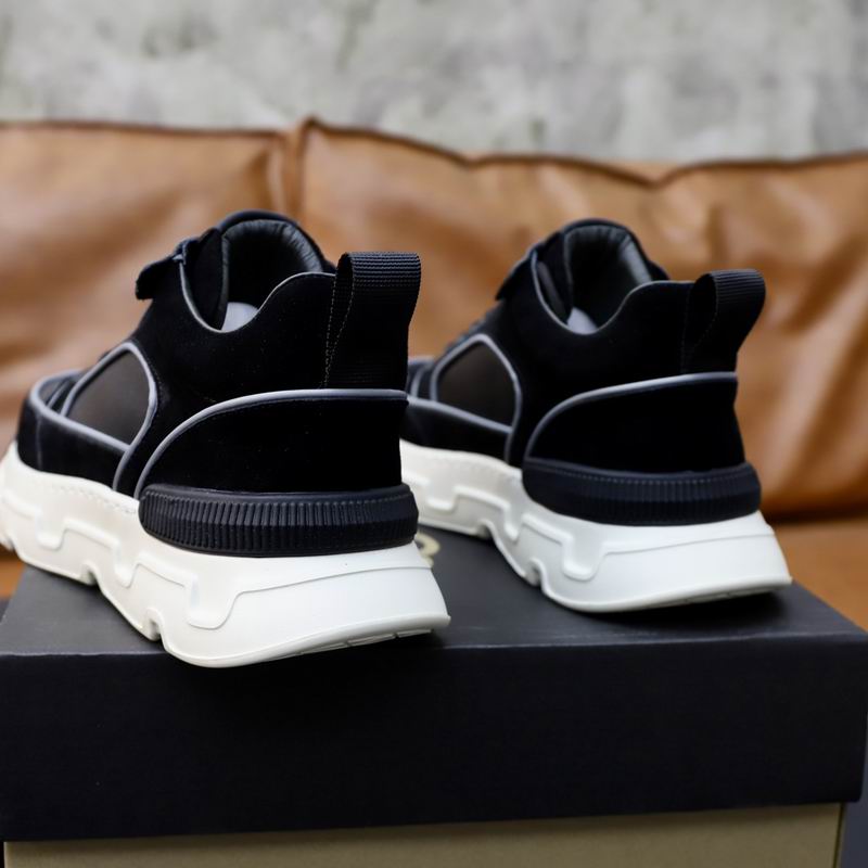 UGG Men's Leather Low-Top Runner Sneaker – Black