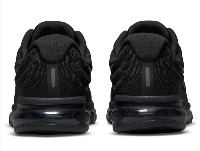 Nike Air Max 2017 'Triple Black' – 849559-004